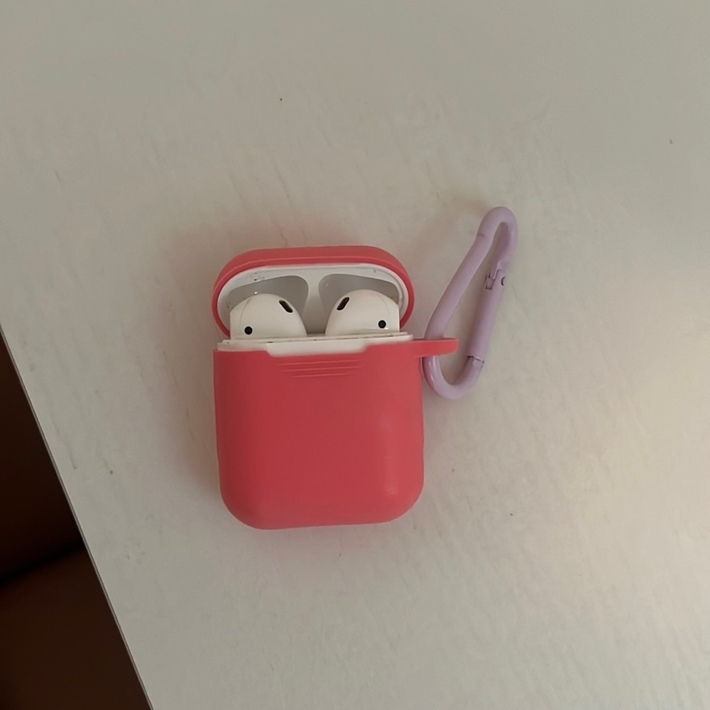 Airpods + case